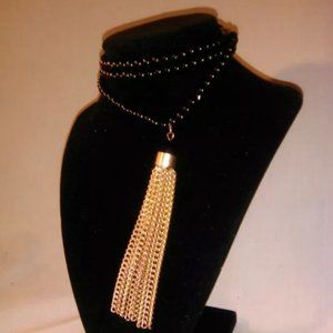 Statement Piece Express Black Bead